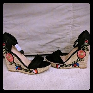 Beautiful Embroidered Wedges